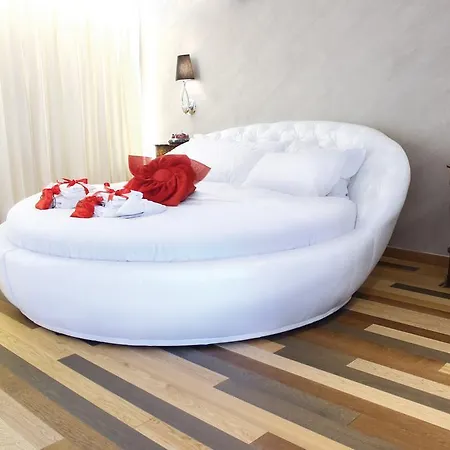 Hub Navona Oda ve Kahvaltı